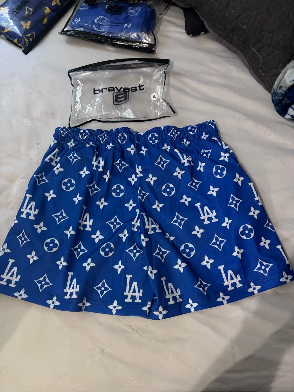 Bravest Studios Royal Blue LA Logo Print Men's Shorts - Picture 2 of 2